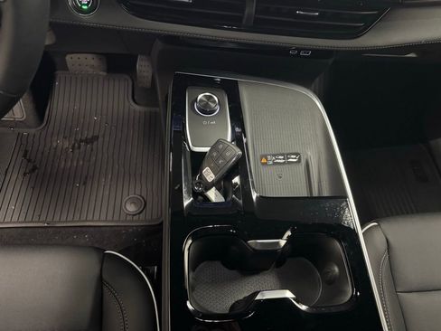 New 2026 Buick Enclave Preferred w/ LPO, All-Weather Package image 21