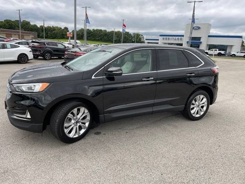 Used 2021 Ford Edge Titanium w/ Cargo Accessory Package FWD image 4