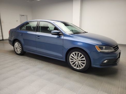 Used 2015 Volkswagen Jetta SE FWD image 11