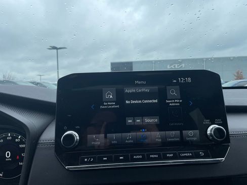 Used 2024 Mitsubishi Outlander 4WD Plug-In Hybrid image 14