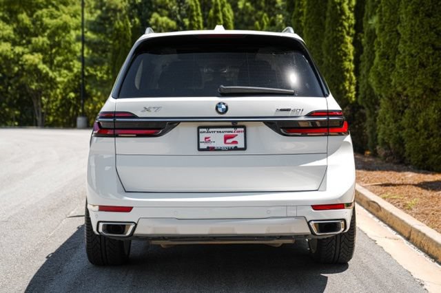 Used 2023 BMW X7 xDrive40i AWD/4WD image 22