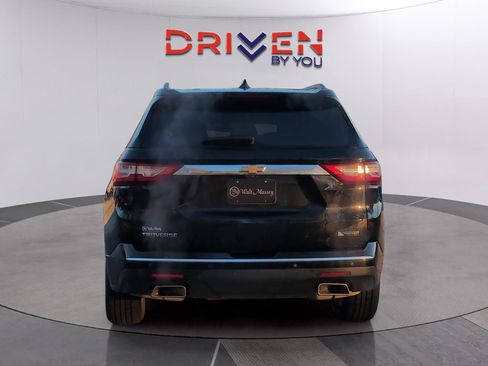 Used 2018 Chevrolet Traverse Premier w/ Driver Confidence II Package image 4
