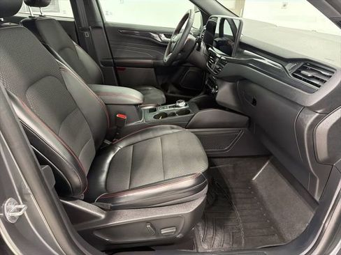 Used 2023 Ford Escape ST-Line Elite AWD/4WD image 27
