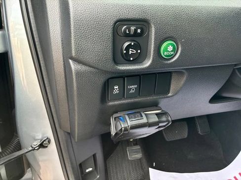 Certified 2017 Honda Ridgeline RTL-T image 8