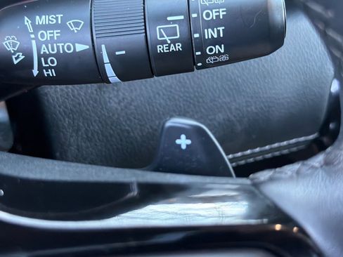 Used 2023 Honda Pilot Elite image 37