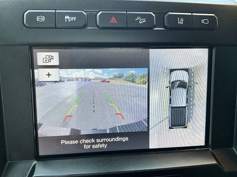 Used 2019 Ford F250 Lariat w/ Lariat Ultimate Package AWD/4WD image 11