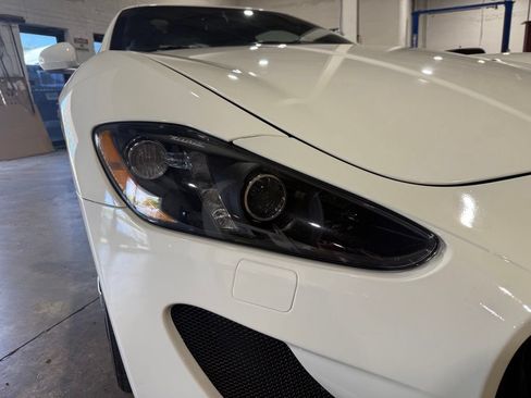 Used 2016 Maserati GranTurismo MC RWD image 18