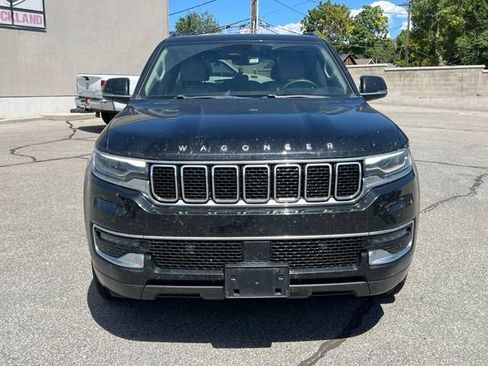 Used 2022 Jeep Wagoneer Series I w/ Premium Group I AWD/4WD image 11
