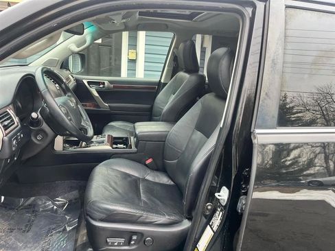 Used 2013 Lexus GX 460 w/ Preferred Accessory Pkg image 12