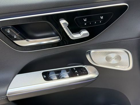 New 2026 Mercedes-Benz GLC 300 4MATIC image 19
