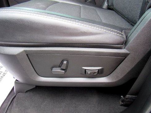 Used 2018 RAM 1500 Sport image 28