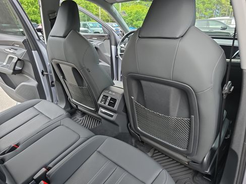 Used 2025 Audi Q5 Premium Plus w/ Premium Plus AWD/4WD image 11