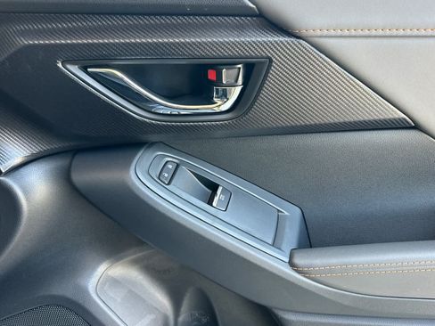 New 2026 Subaru Crosstrek 2.5i Limited w/ Crosstrek Mirror Package AWD/4WD image 18