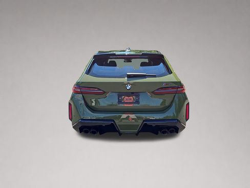 New 2026 BMW M5 Touring AWD/4WD image 5