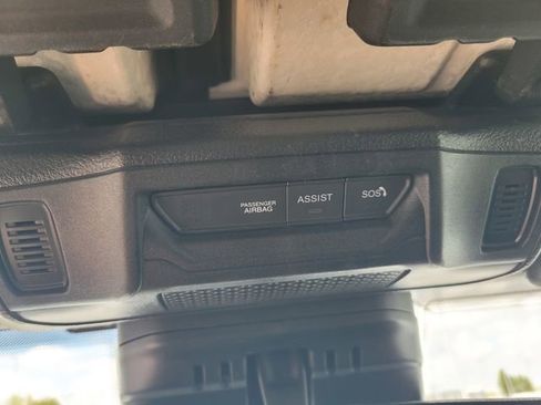 Used 2024 Jeep Wrangler Unlimited Rubicon 4xe AWD/4WD image 23