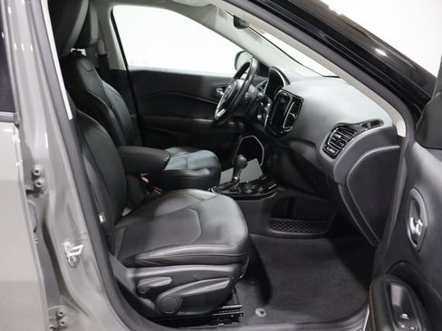 Used 2020 Jeep Compass Limited w/ Rear Convenience Group AWD/4WD image 23