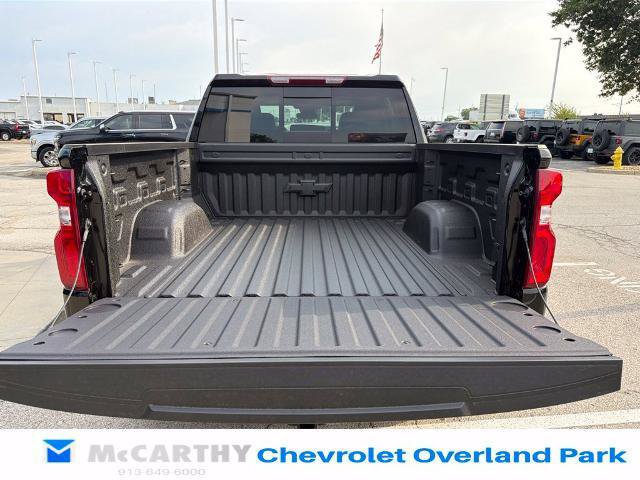 New 2026 Chevrolet Silverado 1500 RST AWD/4WD image 13