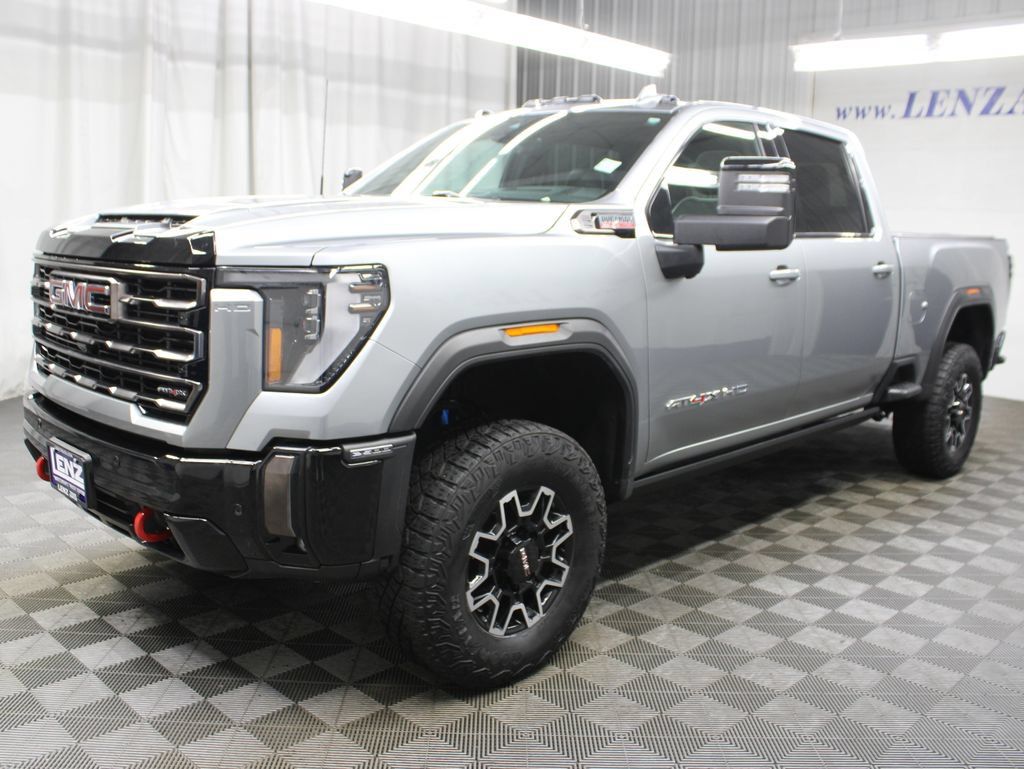 Used 2024 GMC Sierra 2500 AT4X AWD/4WD image 9