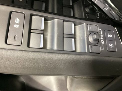 New 2026 Land Rover Range Rover Evoque S image 27