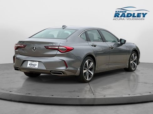 Used 2025 Acura TLX w/ Technology Package FWD image 2