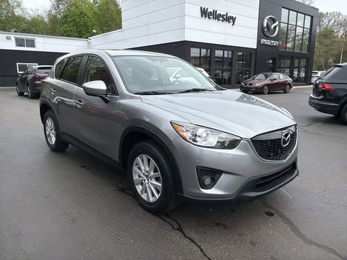 Used 2013 MAZDA CX-5 Touring w/ Touring Tech Pkg FWD image 2
