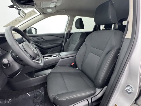 Used 2024 Nissan Rogue S image 17