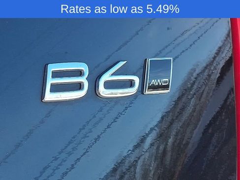 Certified 2023 Volvo XC90 B6 Ultimate w/ Lounge Package image 33