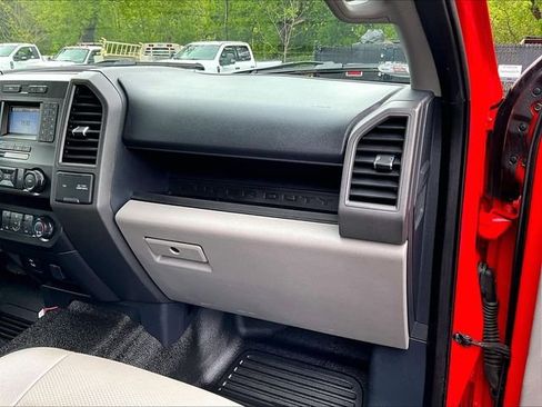 Used 2022 Ford F350 XL AWD/4WD image 16