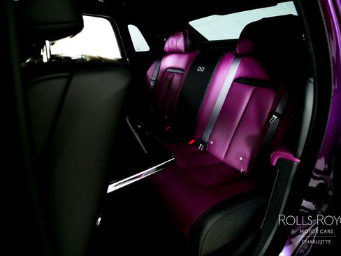 Certified 2022 Rolls-Royce Ghost Black Badge AWD/4WD image 19