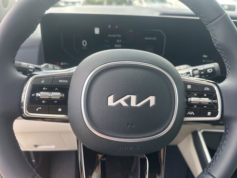 New 2026 Kia Carnival SX FWD image 19