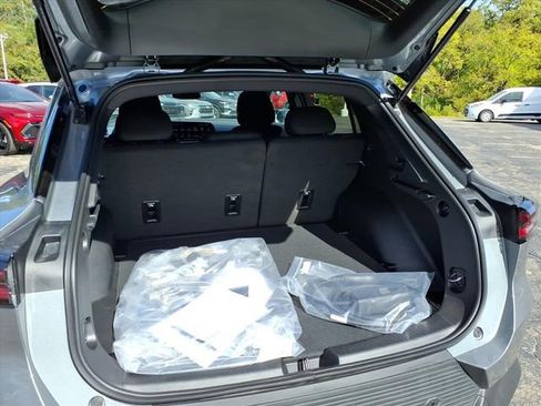 New 2026 Chevrolet Equinox EV LT w/ Comfort Package image 22