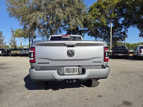 Used 2024 RAM 2500 Big Horn w/ Night Edition image 5