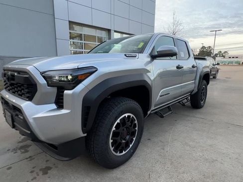 New 2026 Toyota Tacoma TRD Off-Road w/ TRD Off Road Premium Package image 2