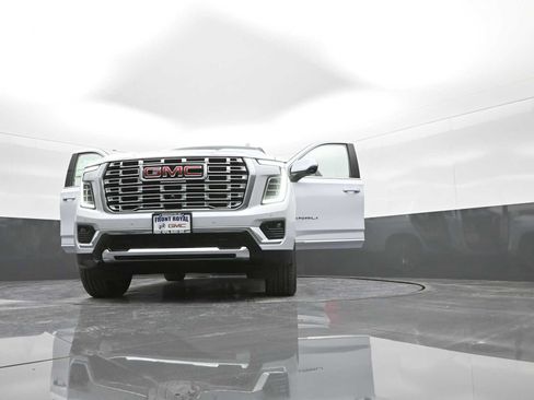New 2026 GMC Yukon Denali w/ Denali Reserve Package image 35