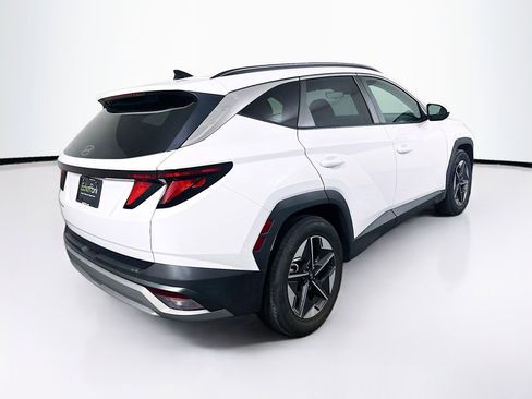 Used 2025 Hyundai Tucson SEL FWD image 9