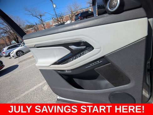 Used 2020 Land Rover Range Rover Evoque First Edition AWD/4WD image 36