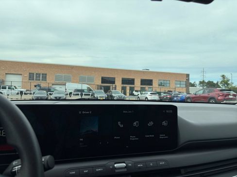 Used 2025 Kia K4 FWD image 17