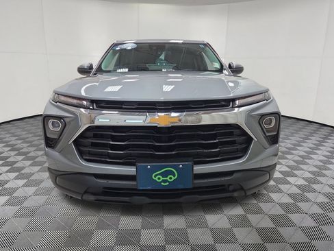 Used 2024 Chevrolet TrailBlazer LS AWD/4WD image 5