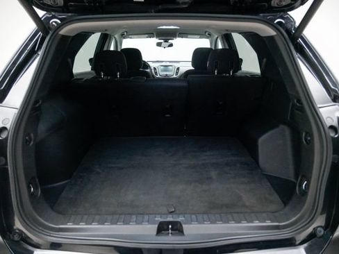 Used 2018 Chevrolet Equinox LT FWD image 12