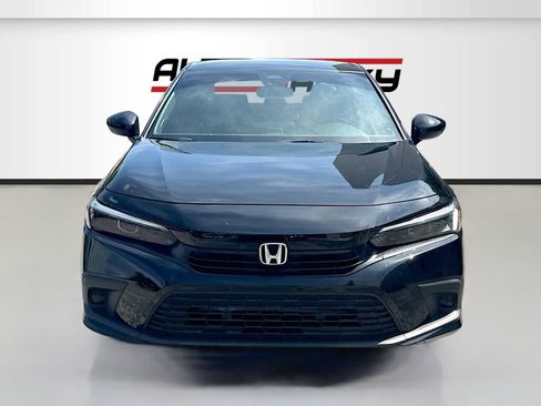 Used 2023 Honda Civic Sport image 2
