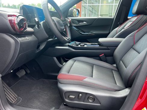 New 2026 Chevrolet Equinox RS FWD image 13