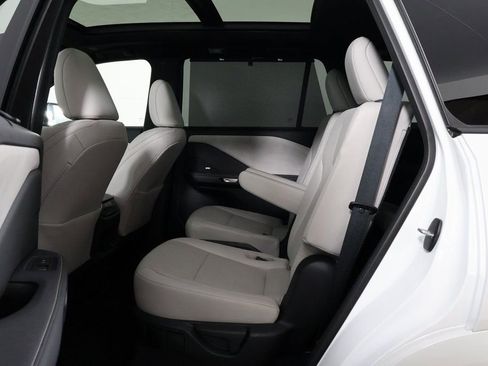 Certified 2025 Lexus TX 350 FWD w/ Technology Package image 11