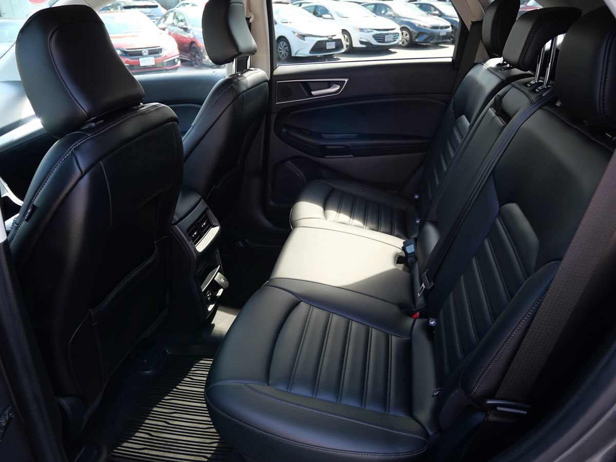 Used 2022 Ford Edge SEL w/ Convenience Package AWD/4WD image 24