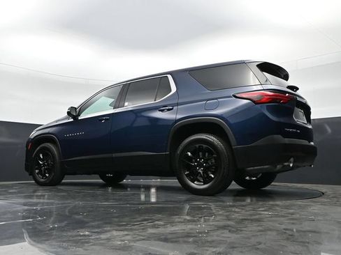 Used 2023 Chevrolet Traverse LS w/ Safety Package AWD/4WD image 43