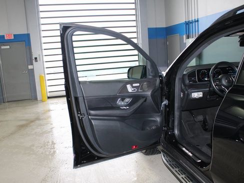 Used 2023 Mercedes-Benz GLE 450 4MATIC image 7