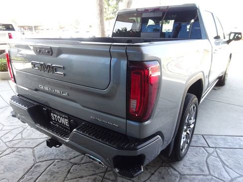 Certified 2024 GMC Sierra 1500 Denali Ultimate AWD/4WD image 11