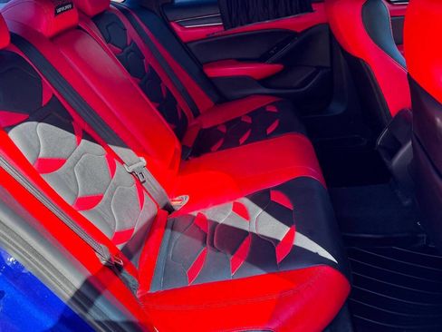 Used 2018 Honda Accord Sport image 15