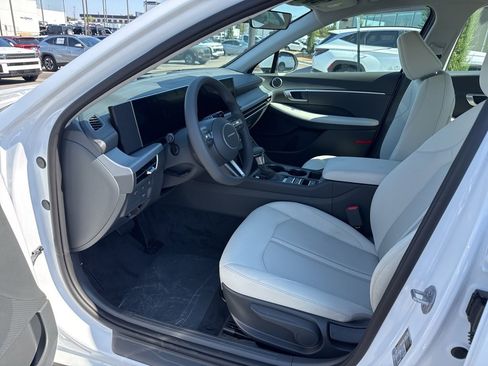 New 2026 Hyundai Sonata SE image 8