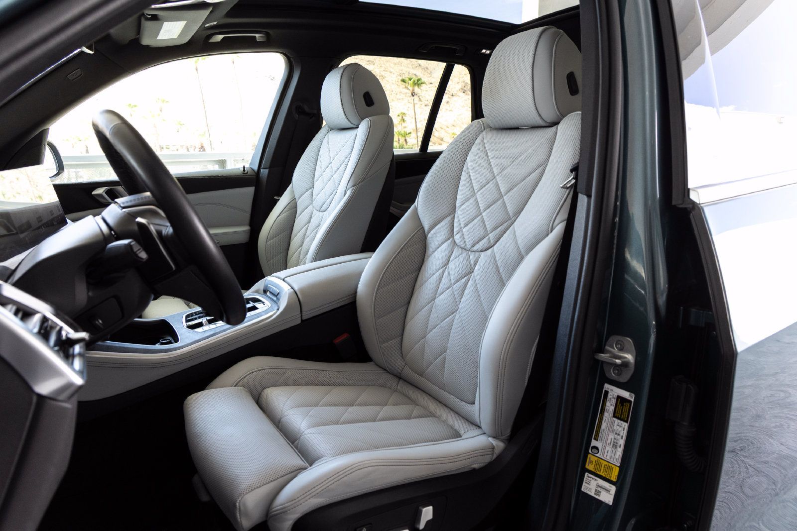 Certified 2024 BMW X5 sDrive40i w/ Premium Package RWD image 18