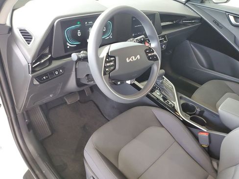 Used 2026 Kia Niro LX FWD image 18